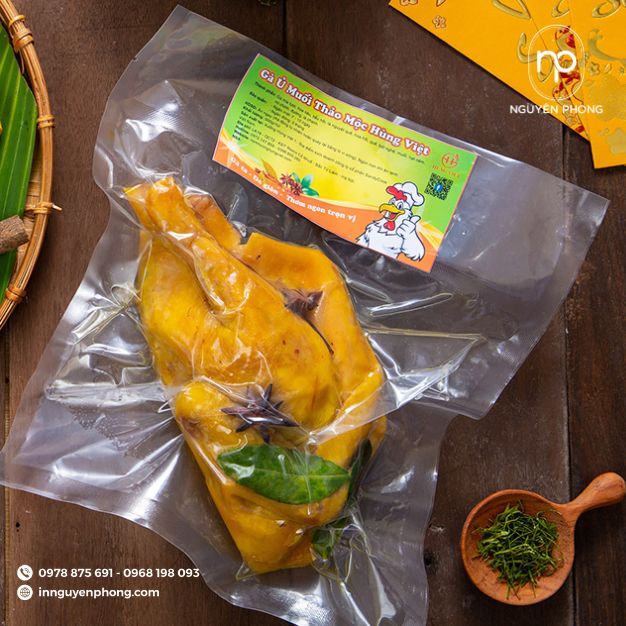 in tem gà ủ muối đẹp mắt